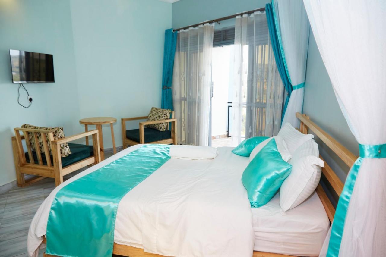 Westway Luxury Suites Mbarara Dış mekan fotoğraf