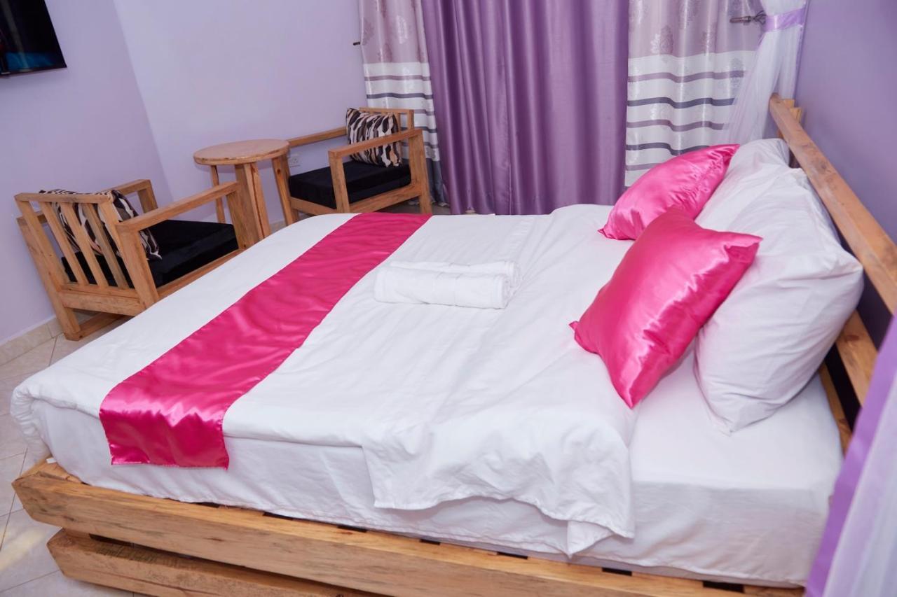 Westway Luxury Suites Mbarara Dış mekan fotoğraf