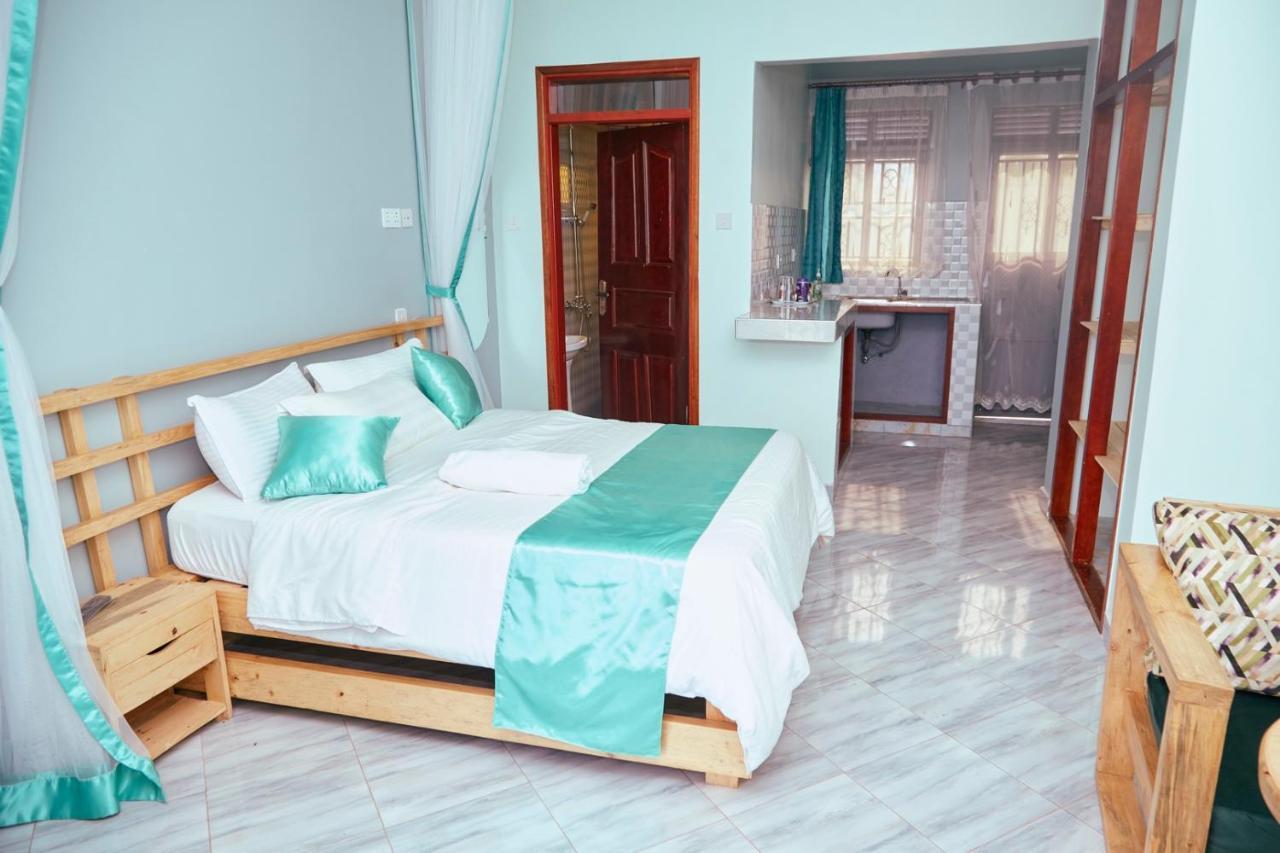 Westway Luxury Suites Mbarara Dış mekan fotoğraf