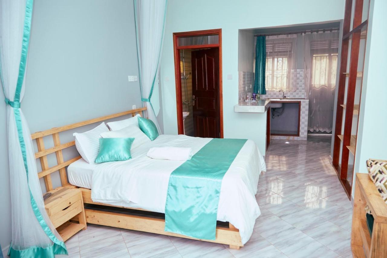 Westway Luxury Suites Mbarara Dış mekan fotoğraf