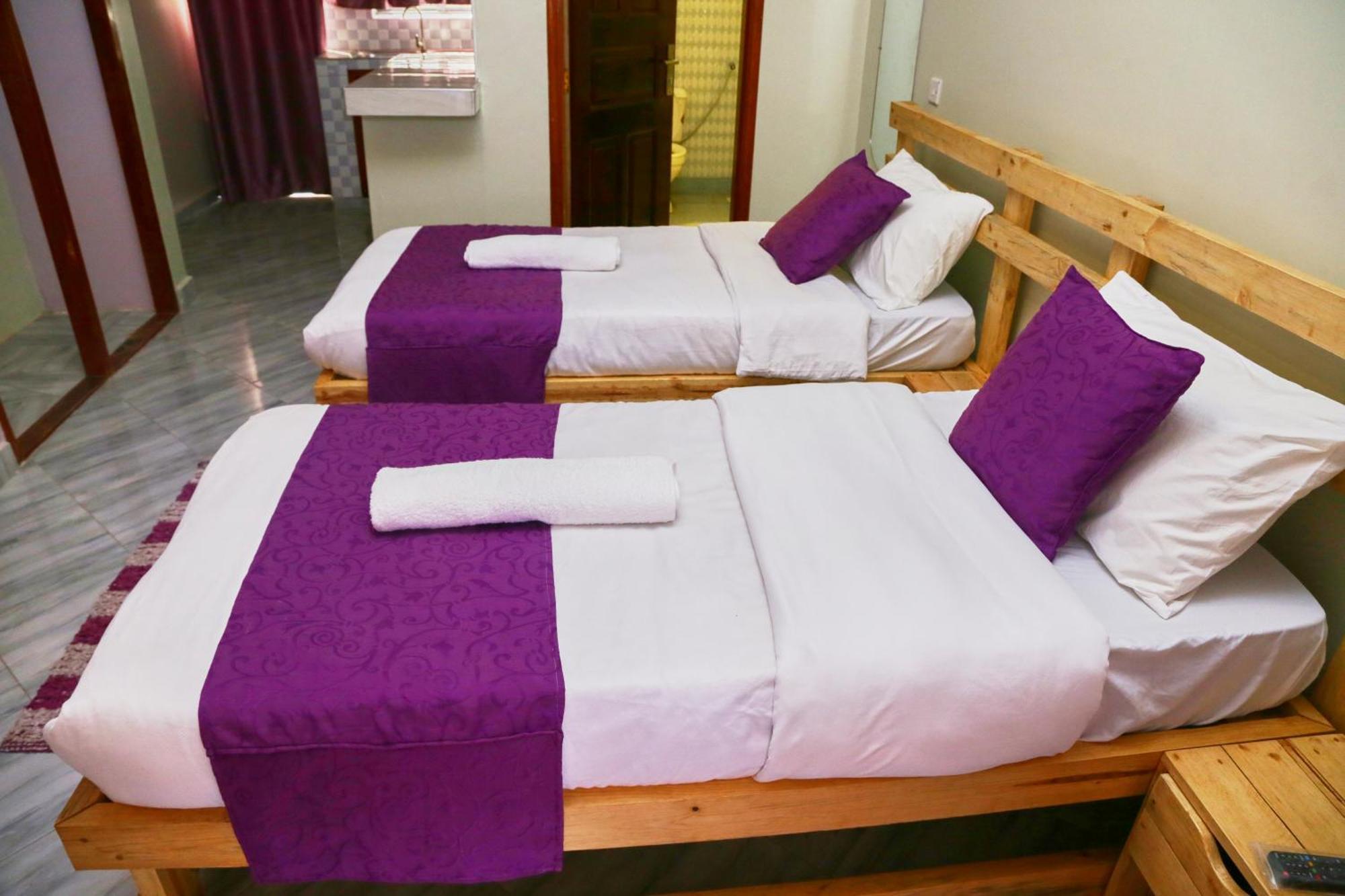 Westway Luxury Suites Mbarara Dış mekan fotoğraf